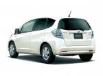 Honda Fit Hybrid She s 2012 года